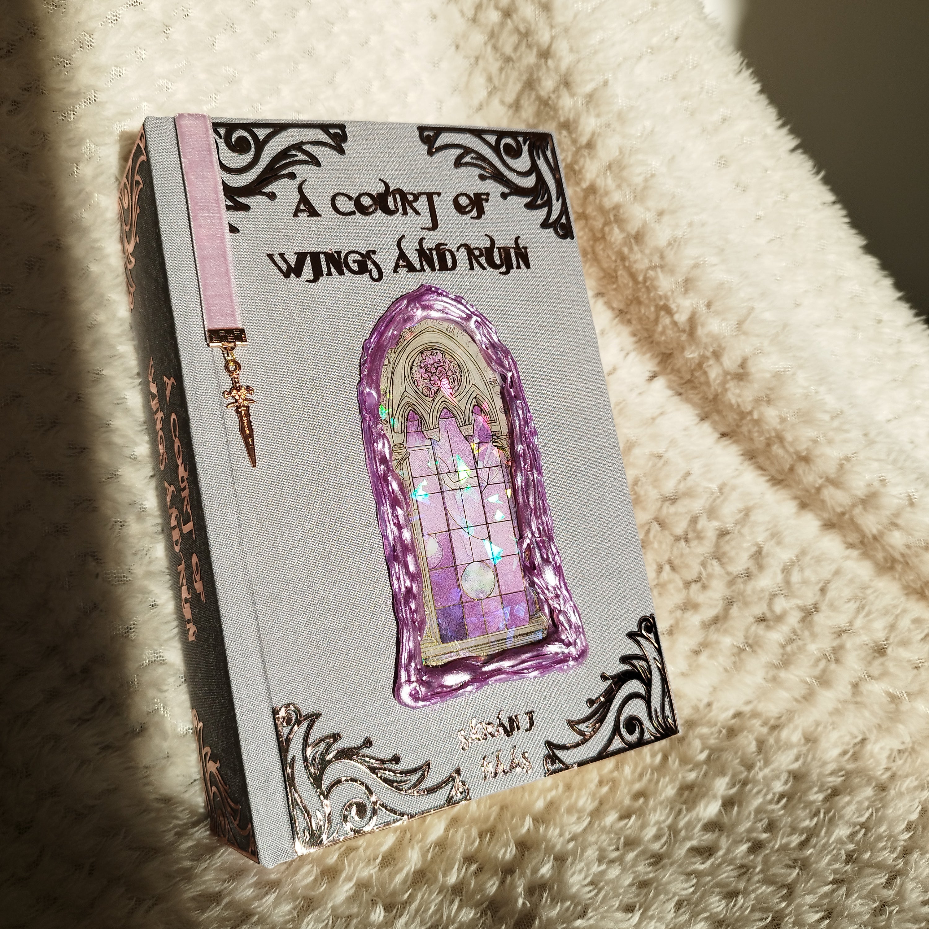 ACOTAR limited special edition (A Court of Thorns and Roses)