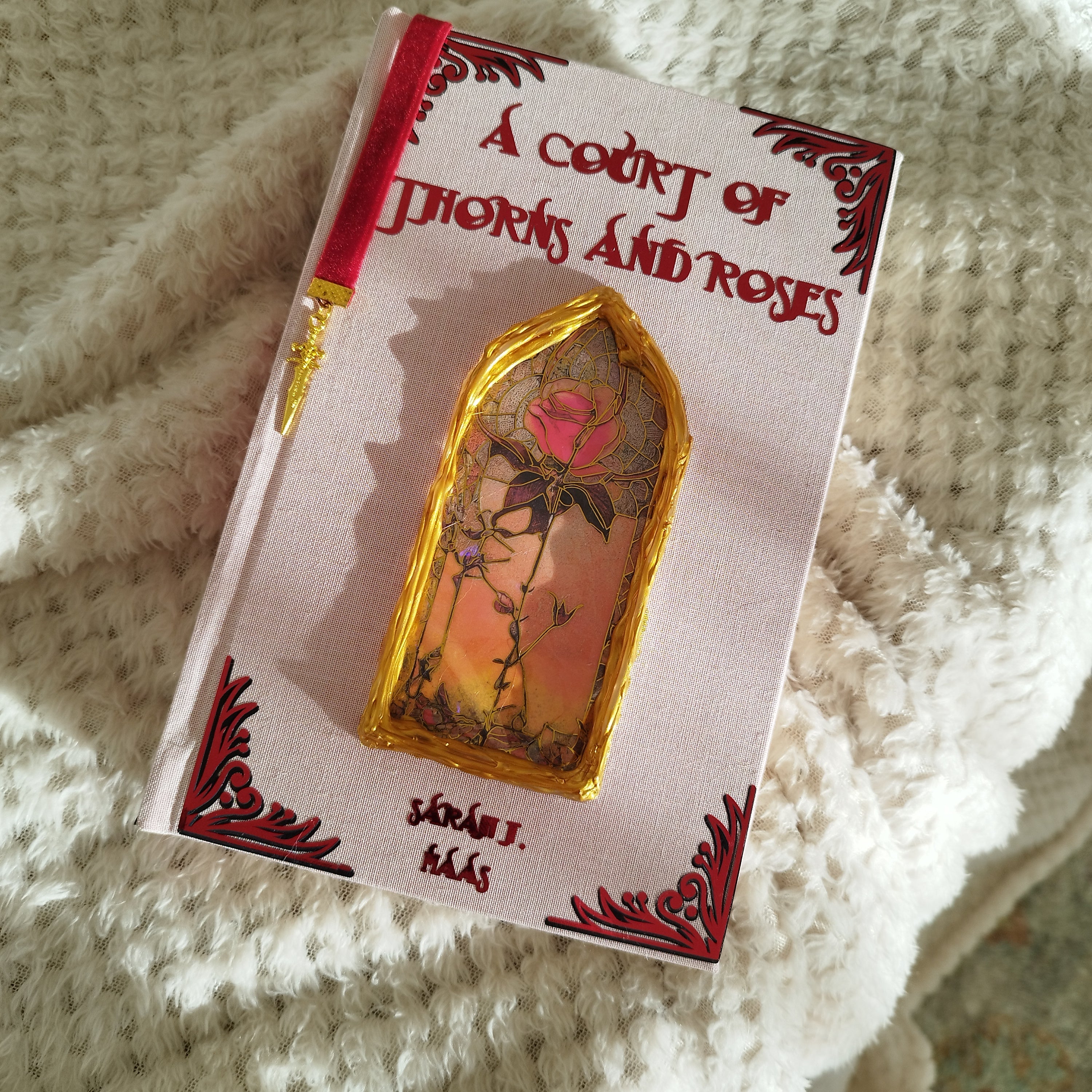 ACOTAR limited special edition (A Court of Thorns and Roses)